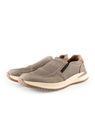 Outfielder Slip-ons