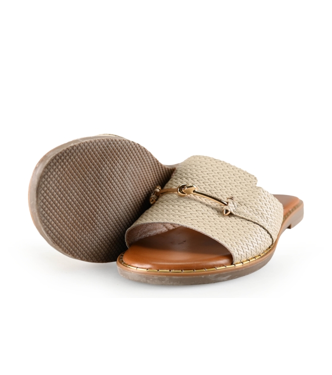 DSTRCT Flip-Flops