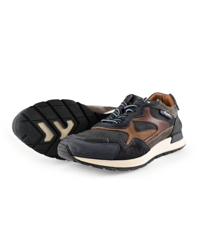 Australian Sneaker