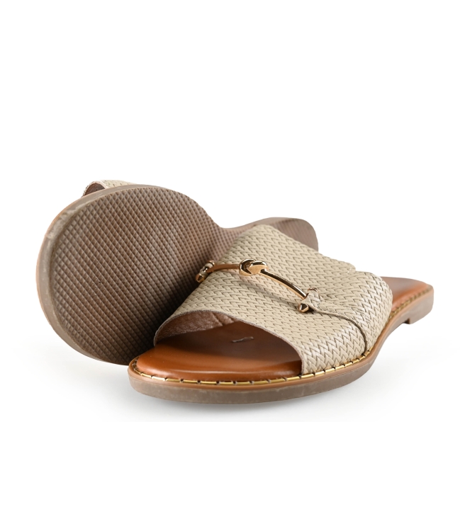 DSTRCT Flip-Flops