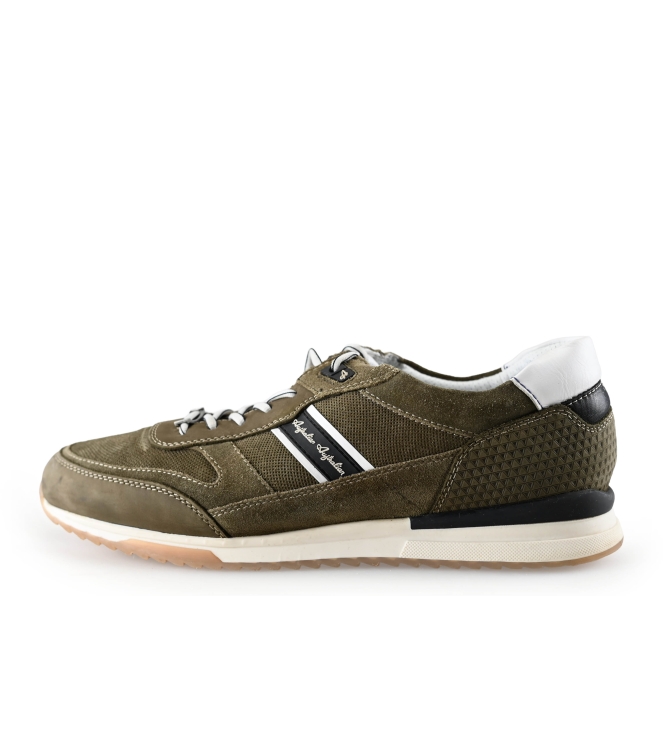 Australian Sneaker