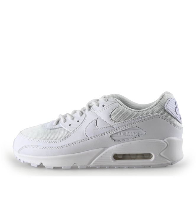 Nike Sneaker