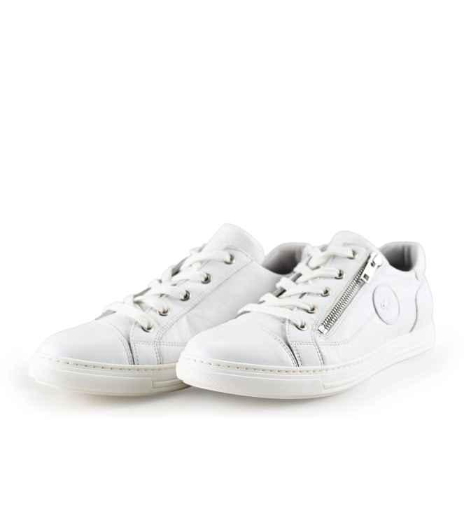 AQA Sneaker