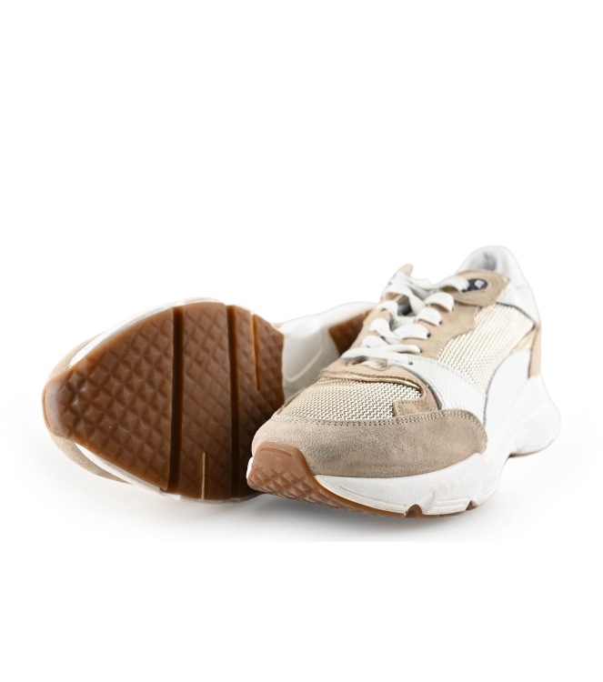 Maruti Sneaker
