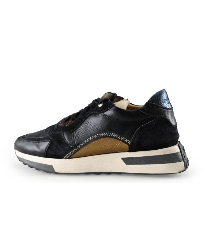 VIA VAI Sneaker