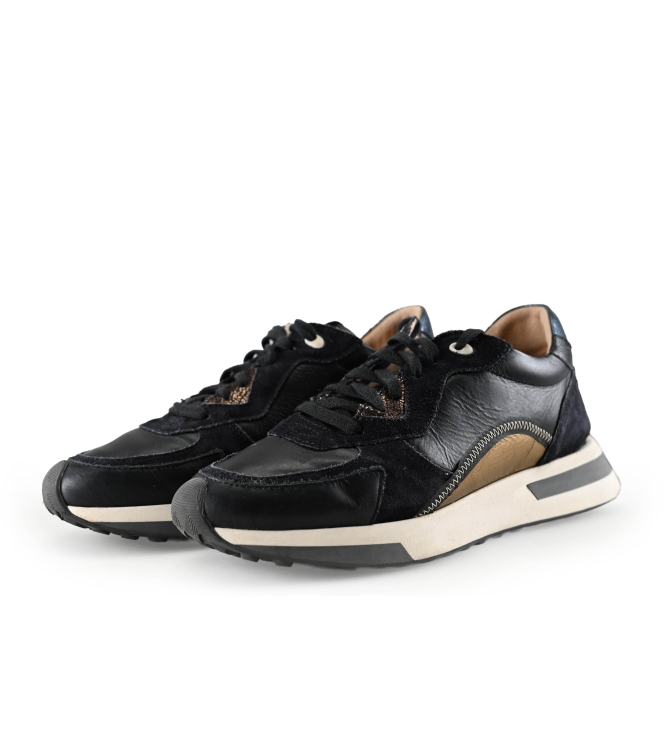 VIA VAI Sneaker