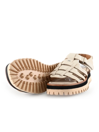 Maruti Sandalen