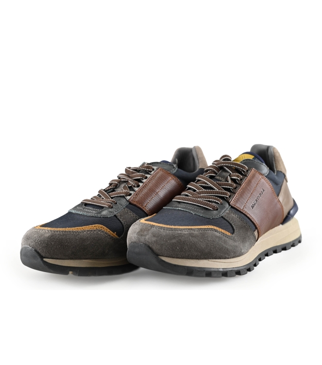 Ambitious Sneaker