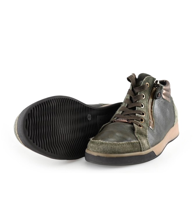 Ara Sneaker