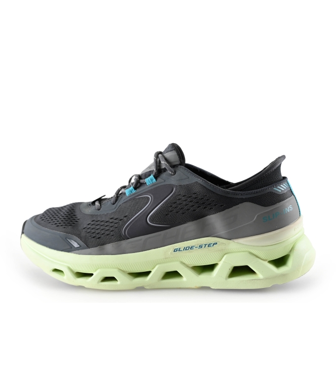 Skechers Slip-ons