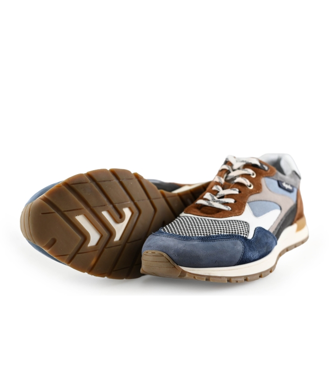 Australian Sneaker