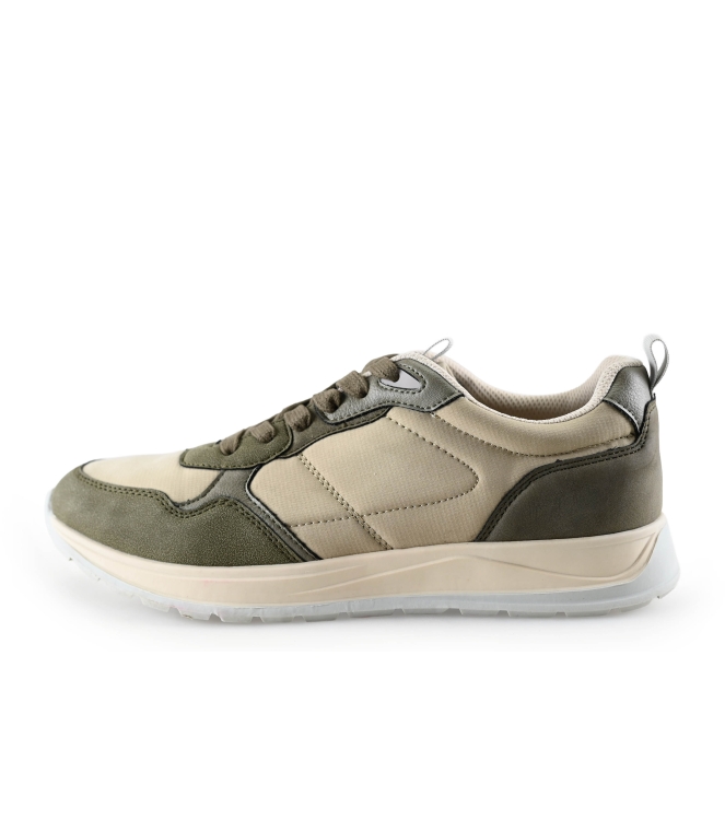 Vertice Sneaker