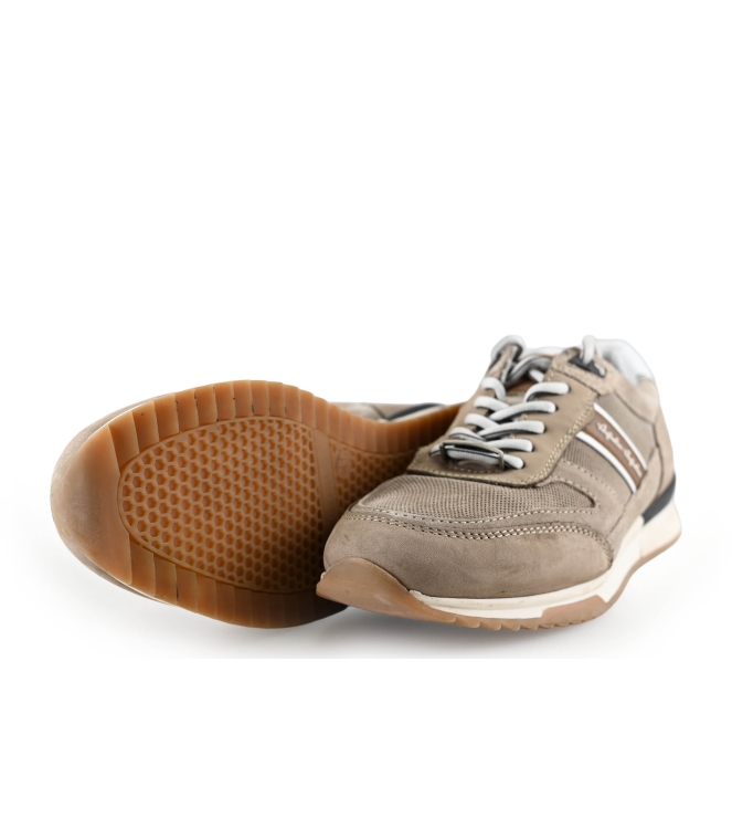 Australian Sneaker