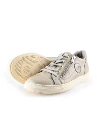 AQA Sneaker