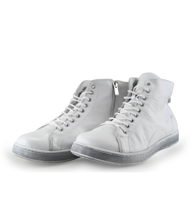 Andrea Conti Stiefel