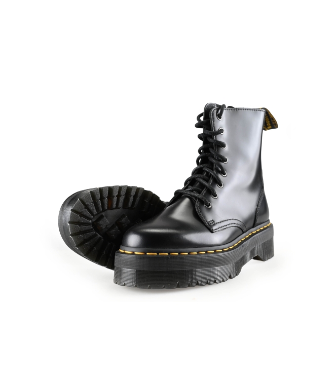 Dr. Martens Schnürstiefel