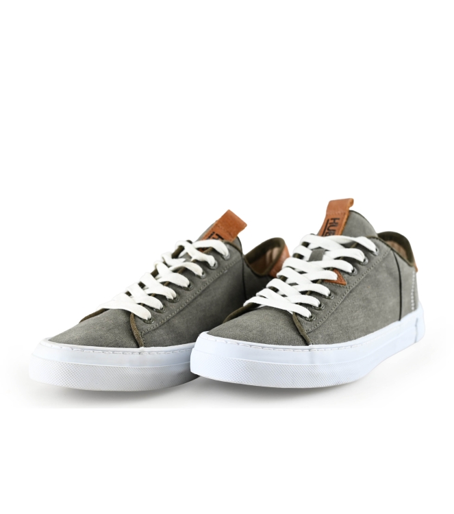 Hub Sneaker