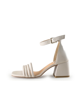 Maruti Sandalen