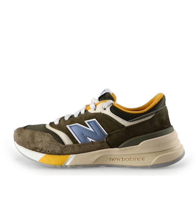 New Balance Sneaker