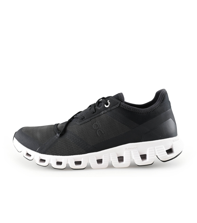 On Sportschuhe