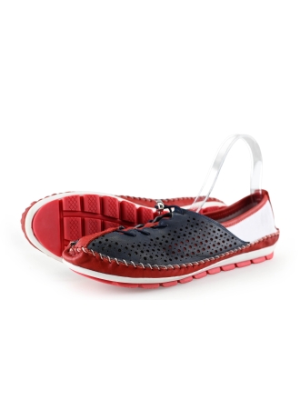 Gemini Slip-ons