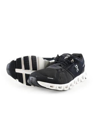 On Sportschuhe