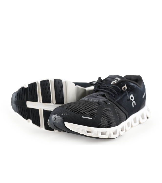 On Sportschuhe