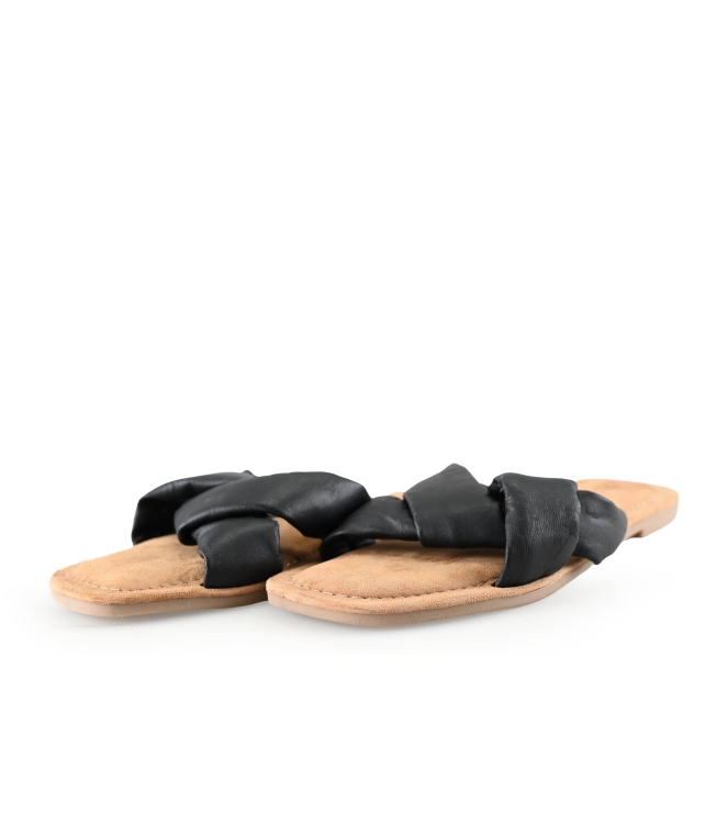 Lazamani Flip-Flops