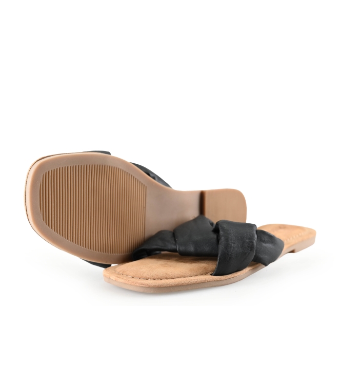 Lazamani Flip-Flops
