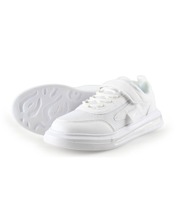 Vvv (triple V) Sneaker