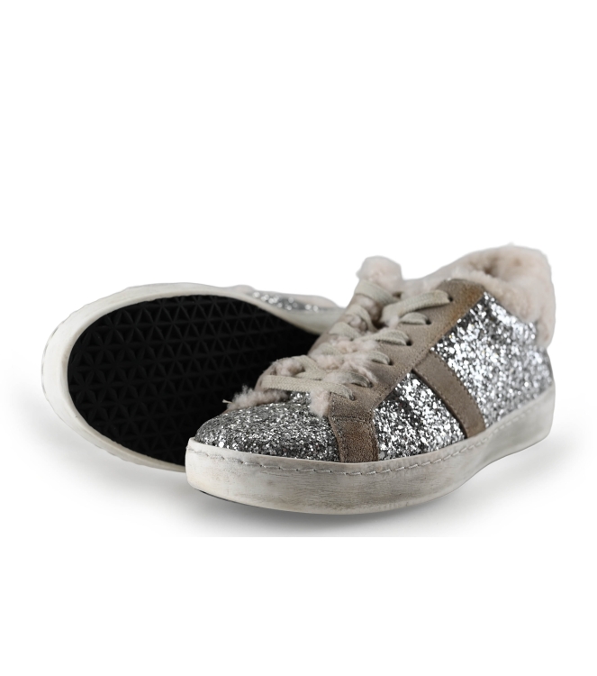Toral Sneaker
