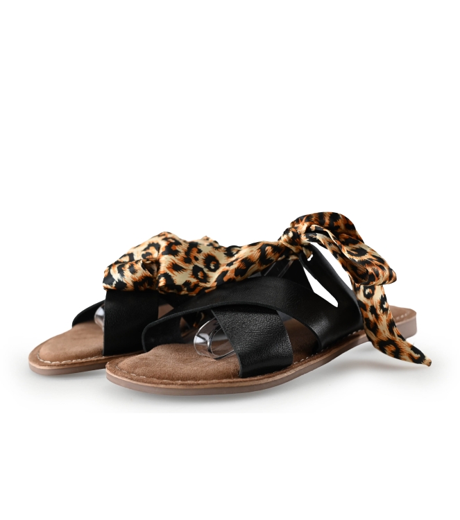 Lazamani Sandalen