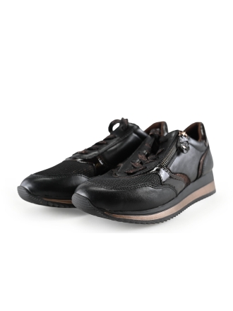 Easy Street Sneaker