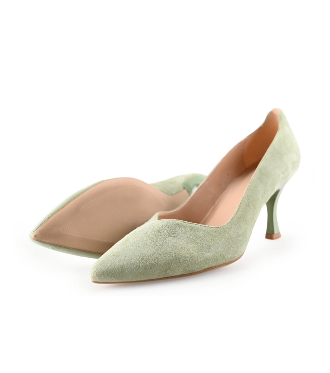 Unisa pumps