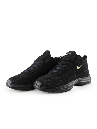 Nike Sneaker