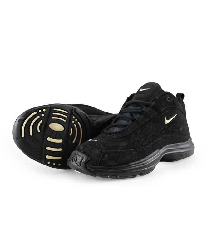 Nike Sneaker