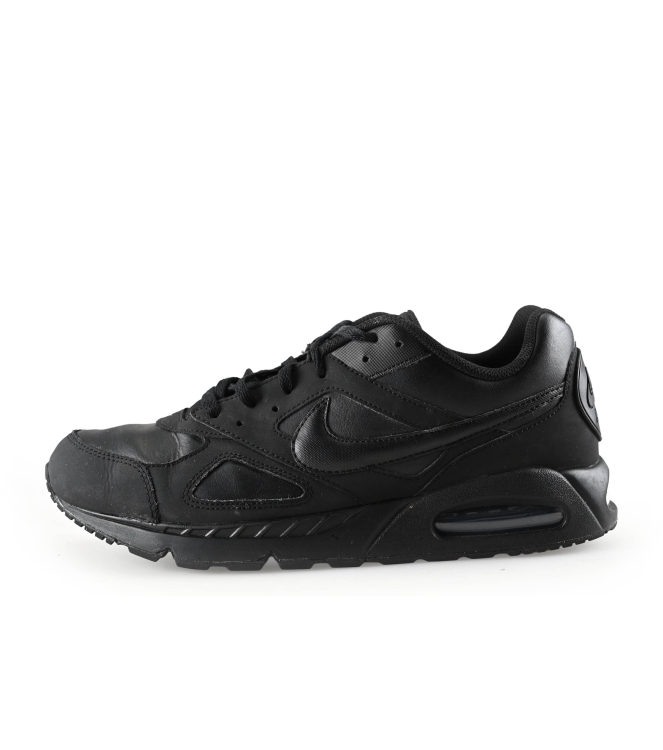 Nike Sneaker