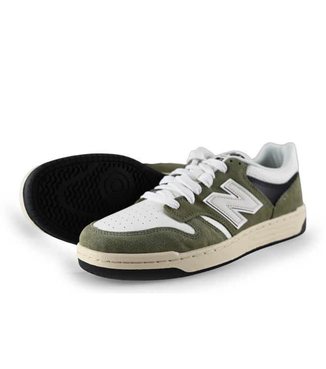New Balance Sneaker
