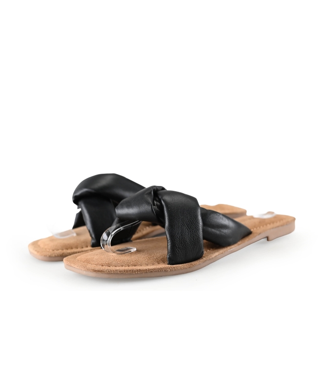 Lazamani Flip-Flops