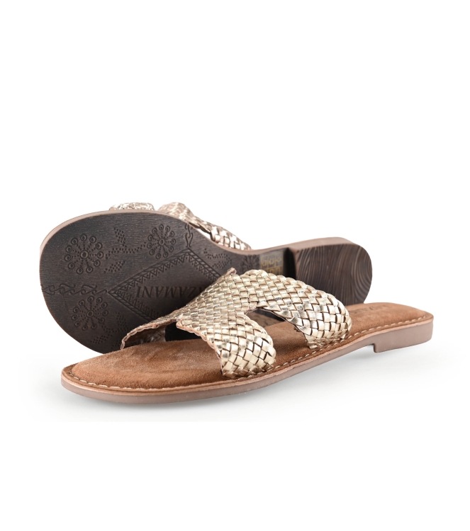 Lazamani Flip-Flops