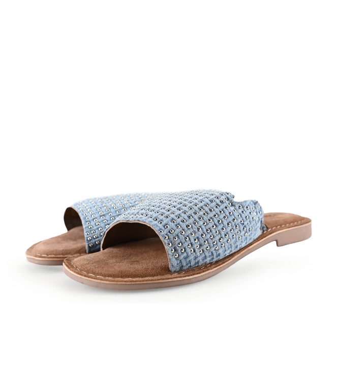 Lazamani Flip-Flops