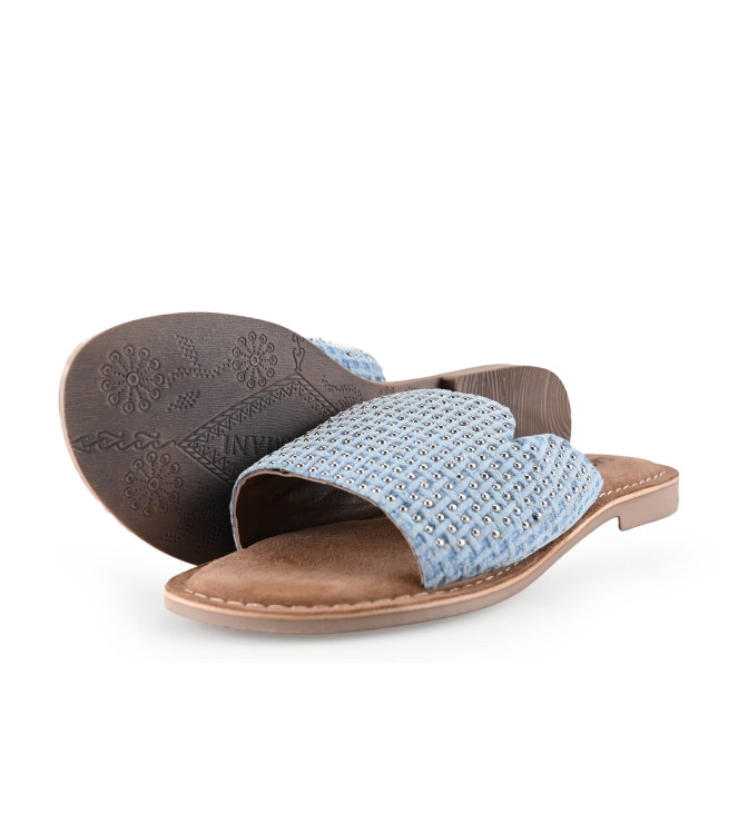 Lazamani Flip-Flops