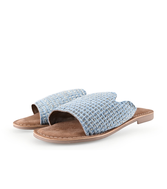 Lazamani Flip-Flops