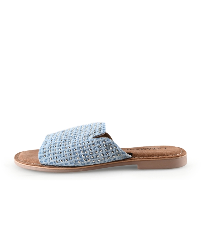 Lazamani Flip-Flops
