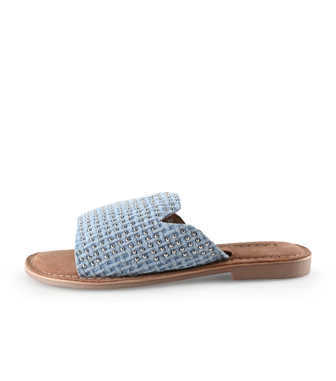 Lazamani Flip-Flops