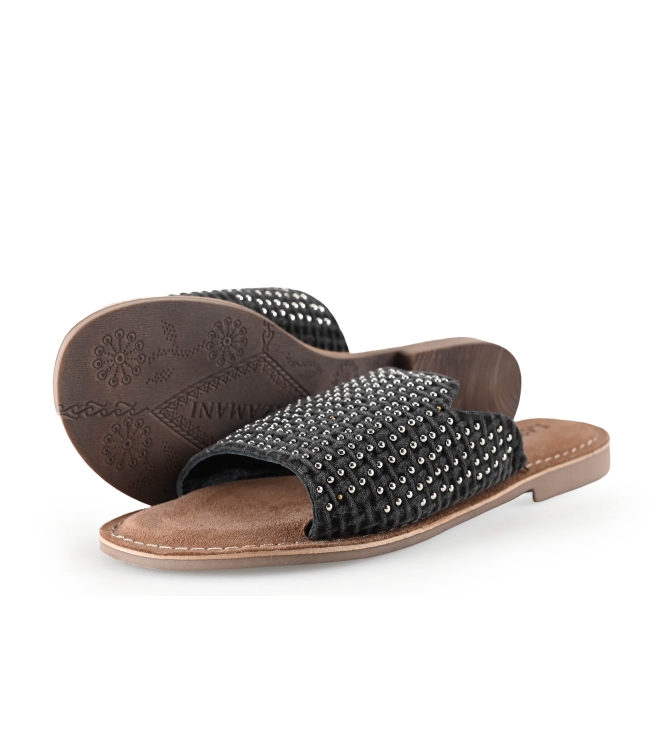 Lazamani Flip-Flops