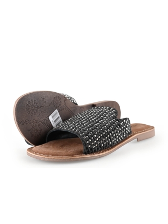 Lazamani Flip-Flops