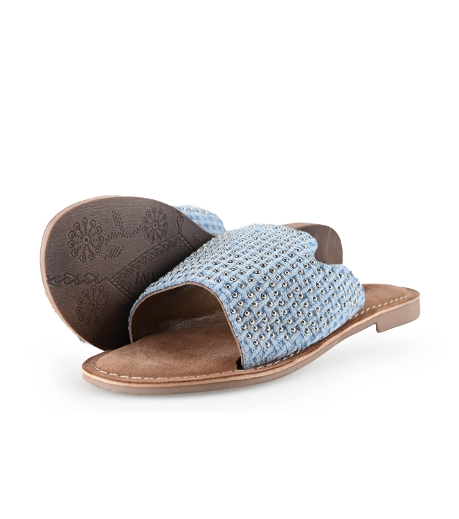 Lazamani Flip-Flops