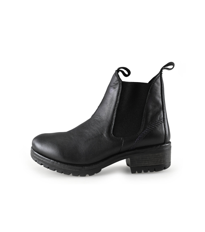 Travelin Chelsea boots
