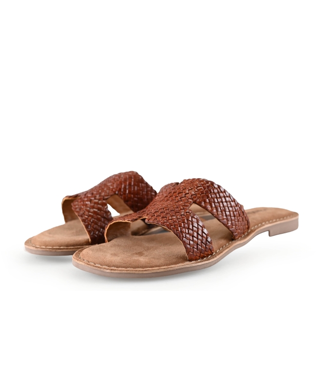 Lazamani Flip-Flops